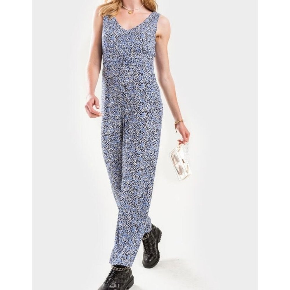 Francescas Collection Cameron Womens Blue Floral Romper Jumpsuit size Medium